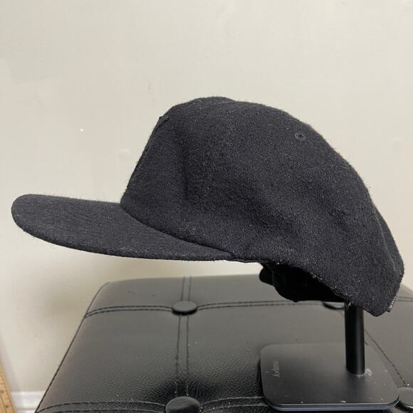 Vans Black Embroidered V Dad style Baseball cap OS - Picture 3 of 7